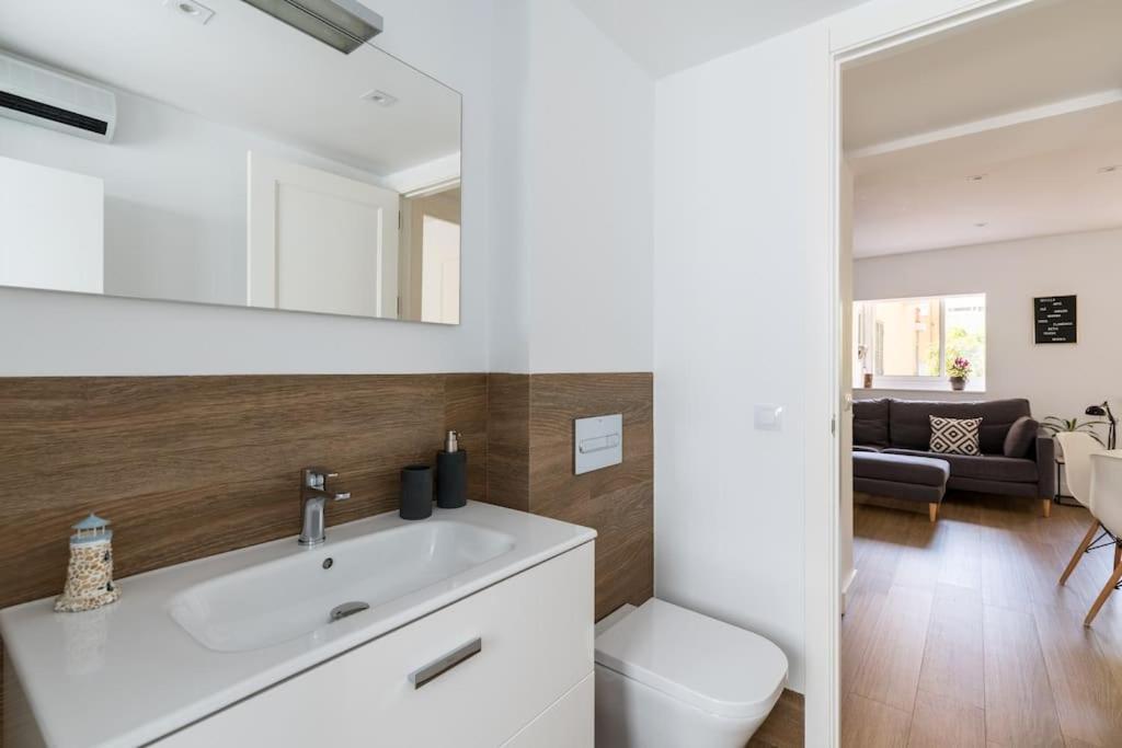 Apartamento Moderno En Triana 2 Dormitorios Y Aire Acondicionado Siviglia Esterno foto