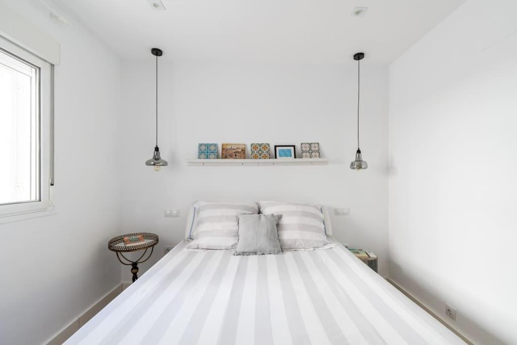 Apartamento Moderno En Triana 2 Dormitorios Y Aire Acondicionado Siviglia Esterno foto