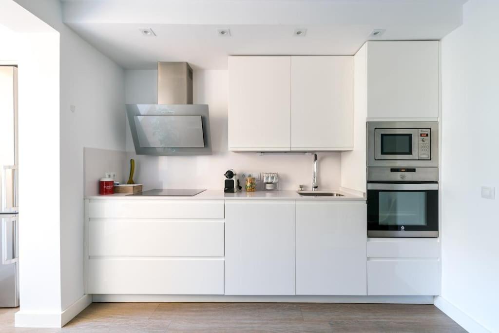 Apartamento Moderno En Triana 2 Dormitorios Y Aire Acondicionado Siviglia Esterno foto