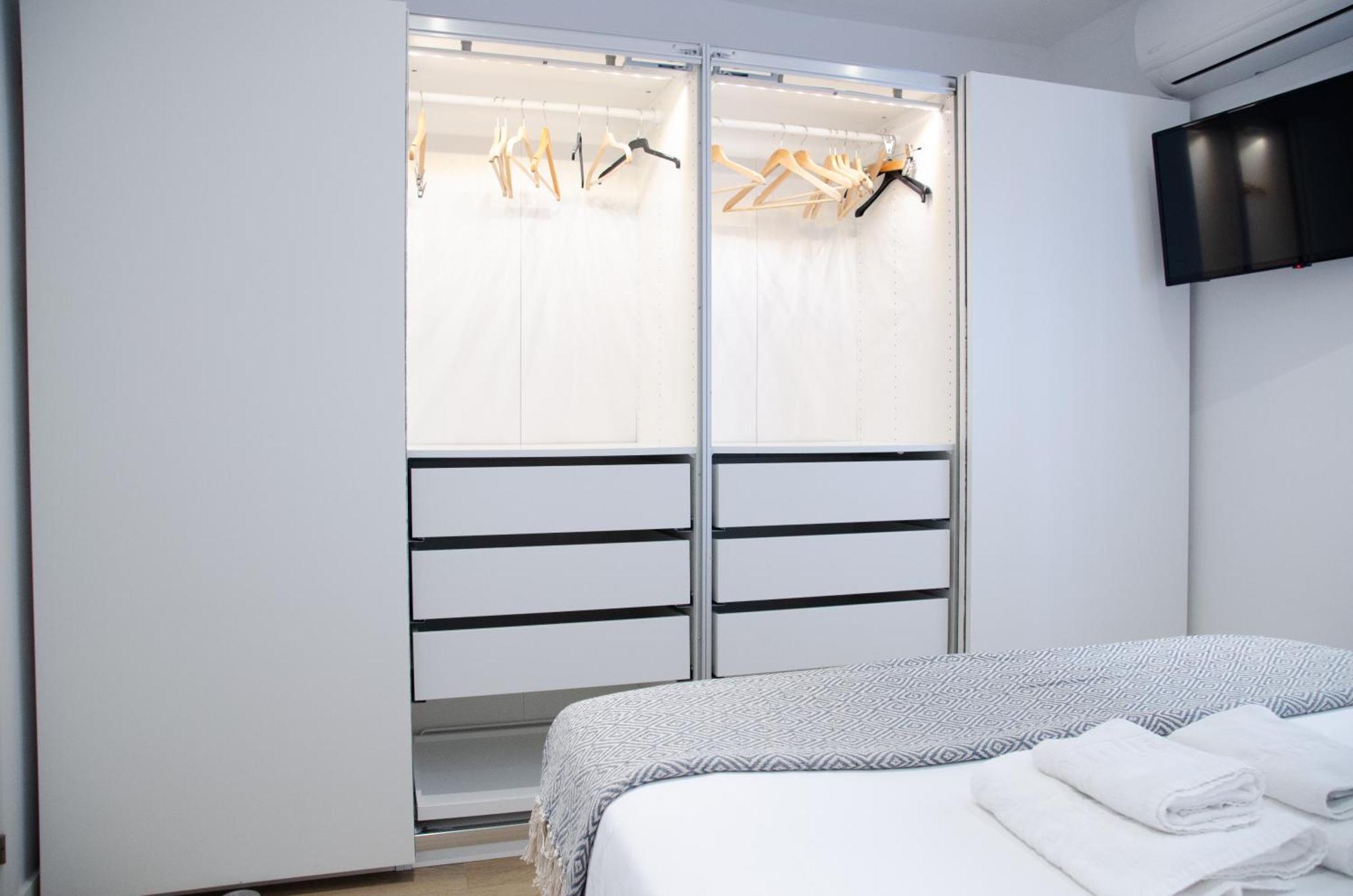 Apartamento Moderno En Triana 2 Dormitorios Y Aire Acondicionado Siviglia Esterno foto