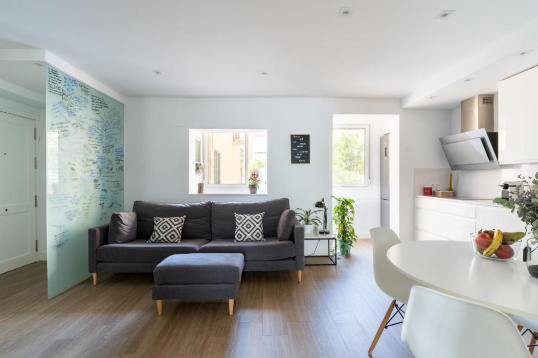 Apartamento Moderno En Triana 2 Dormitorios Y Aire Acondicionado Siviglia Esterno foto